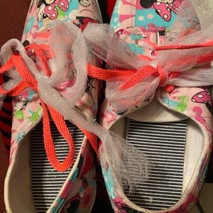 Mickey Mouse tennis shoes